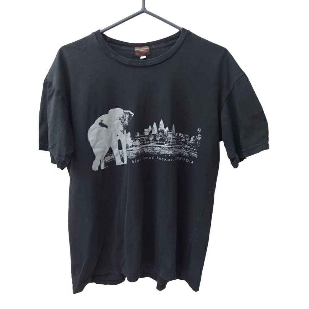 L Black Seam Reap Angkor Cambodia Tee